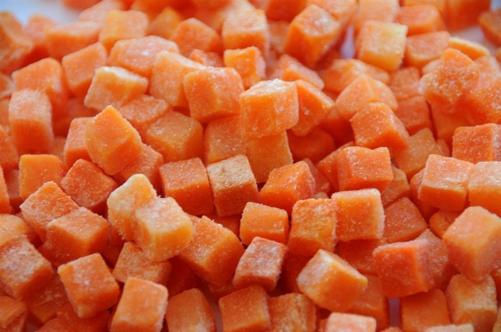 Тыква кубик быстрозамороженная 10кг. Тыква кубик 1кг10. Морковь кубиками. Морковь кубик замороженная. Морозить тыкву