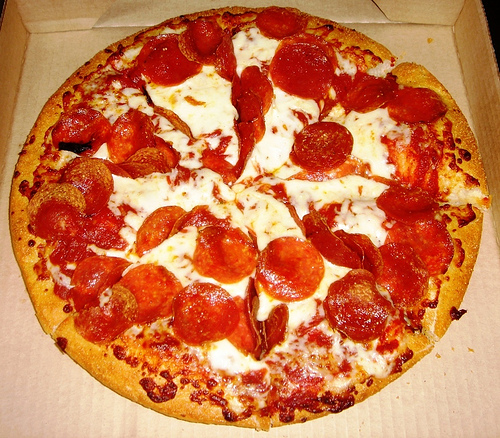 PIZZA HUT,    "Pepperoni Pizza",   , 12 
