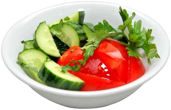 калорийность салата из помидоров и огурцов